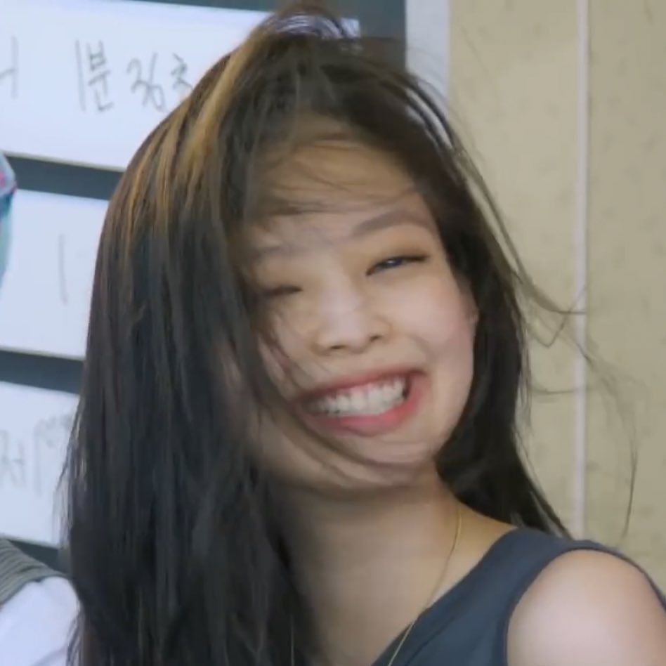 rubyjanefor's tweet photo. she has a the most beautiful smile in the world.

#แล้วเมื่อไหร่จะขอโทษเจนนี่ https://t.co/HxzrW94lXJ