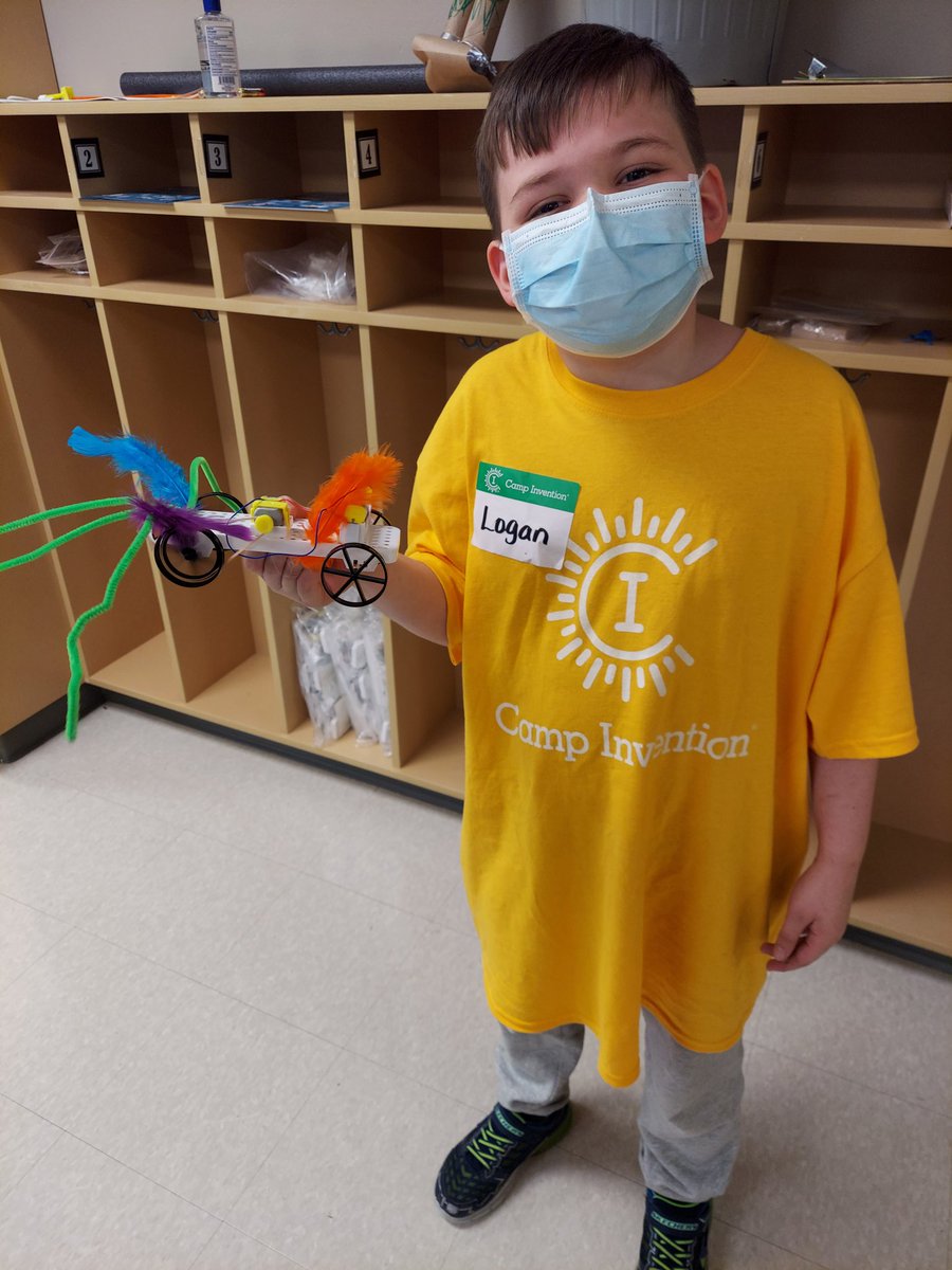 d_alphson's tweet photo. Using nature to inspire the design of our road rally vehicles! @CampInvention @Buffaloes_SMSD https://t.co/KN2VWib28g