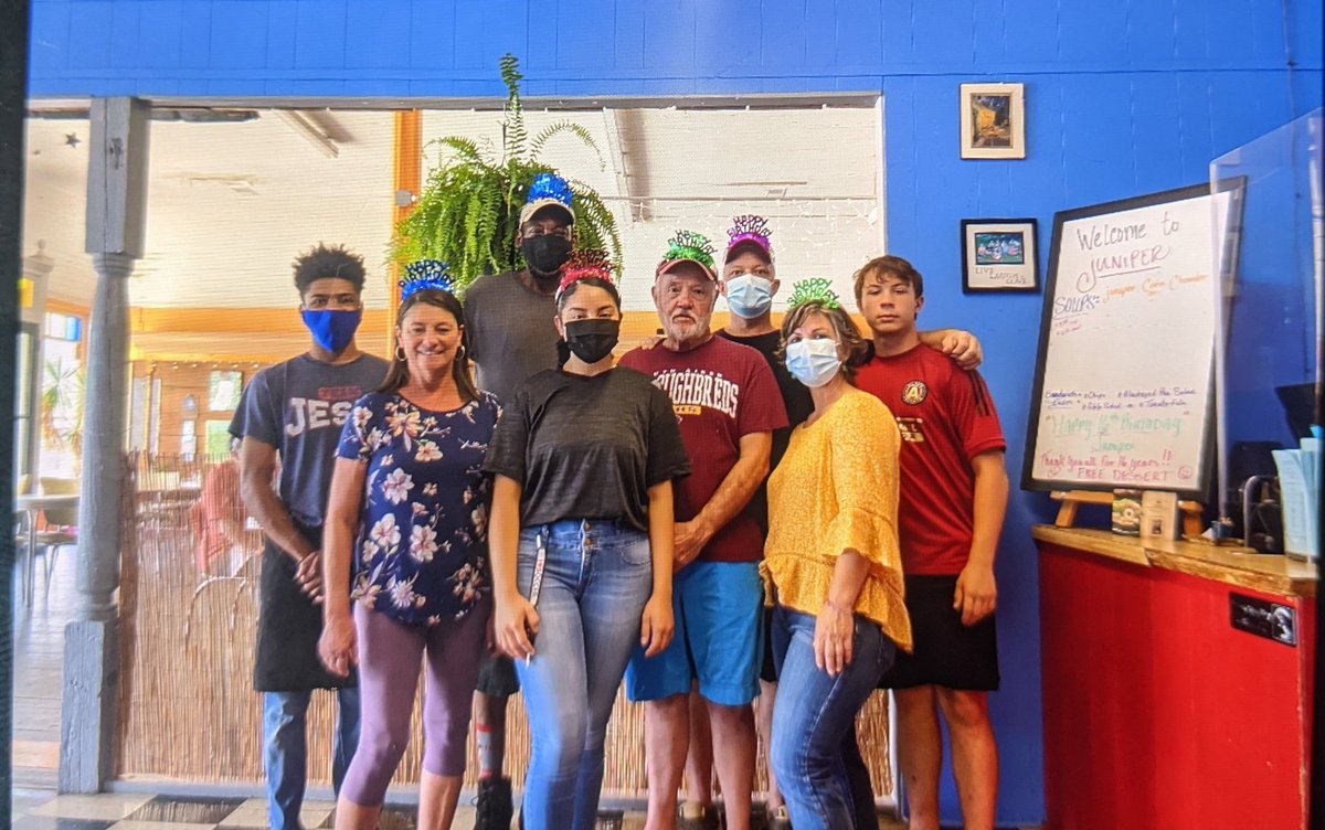 Juniperlicious's tweet image. Juniper Celebrated it&apos;s 16th Birthday on Tuesday!!! Can&apos;t believe it&apos;s been 16years, time flies when you are having fun and making Corn Chowder!!! @TheLeeBros @Discover_SC @Certified_SC @Adluh @southfoodways @ridge_spring @VisitLakeMurray @yesevamoore @SusanArdis @SCDAgriculture