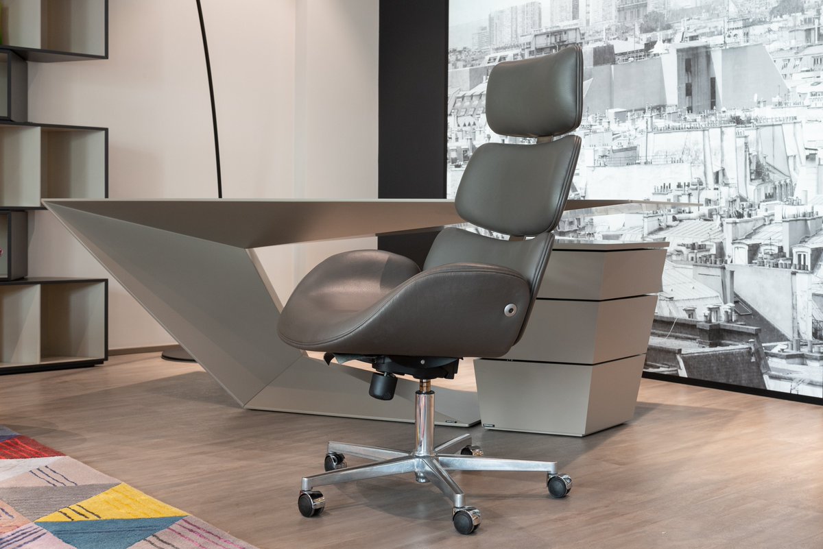 deskeplanner's tweet photo. Best Buy Comfortable Office Gaming Chair Online For Home....👉https://t.co/LyvhhRlV9O
.
#furniture #furnituredesign #designthinking #moderndesign #interiordesign #architecture #wellness #health #productivity #entrepreneurs #chair #office #workplace #COVID19 #gaming #gamingchair https://t.co/ShdTqZCtki