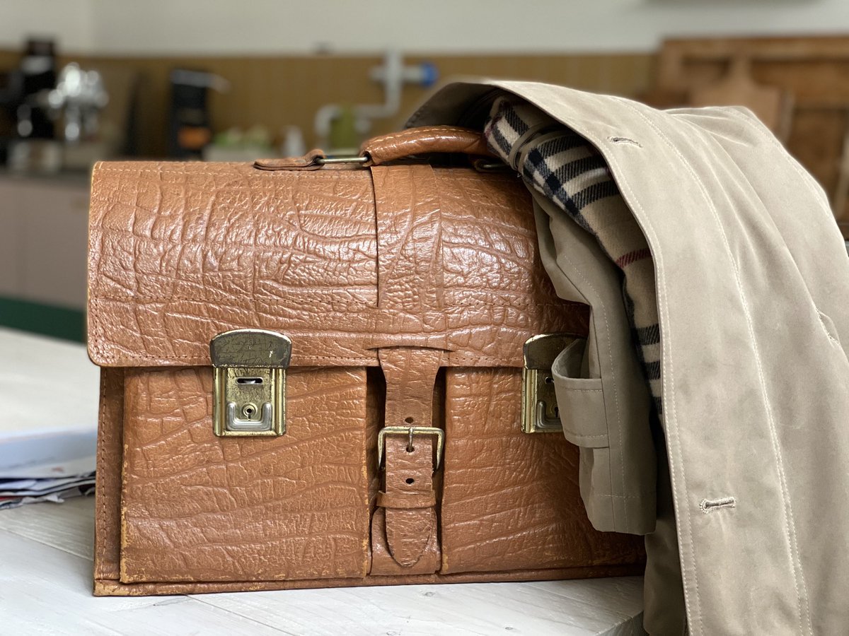 Tien jaar na de oprichting van <a href="/eisvrij/">eisvrij</a> en twee jaar na de overname door Humankind start ik op 30 augustus 2021 een nieuw avontuur. Ik krijg een ‘toppositie’ in het #onderwijs en dat kan natuurlijk maar één plek zijn: voor de klas op een basisschool in hartje Rotterdam! 👨🏻‍🎓❤️🥳