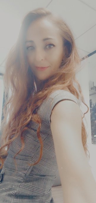 Petit avant go&ucirc;t du shooting fait aujourd'hui ce f&ucirc;t instance .. longue journ&eacute;e ce soir je suis fatigu&eacute;e<a href="/tag/sexturylive"class="tags"><span>#sexturylive</span></a><a href="/tag/sexturyproduction"class="tags"><span>#sexturyproduction</span></a>