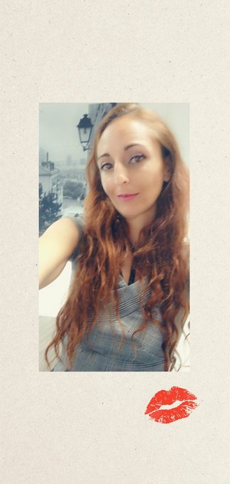 Petit avant go&ucirc;t du shooting fait aujourd'hui ce f&ucirc;t instance .. longue journ&eacute;e ce soir je suis fatigu&eacute;e<a href="/tag/sexturylive"class="tags"><span>#sexturylive</span></a><a href="/tag/sexturyproduction"class="tags"><span>#sexturyproduction</span></a>