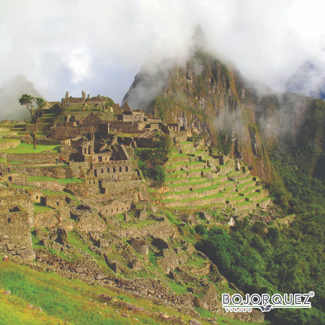 TpvViajes's tweet photo. #MachuPicchu otra maravilla extraordinaria del mundo, con #viajesbojorquez vivirás la mejor experiencia. Para más información visita nuestra página web…

https://t.co/kuAKfs4Qcc      

#viaja #nuevanormailidaddeviaje #paquetesasudamerica #peru #conoceelmundo #volvamosaviajar https://t.co/opHHm3Tntx