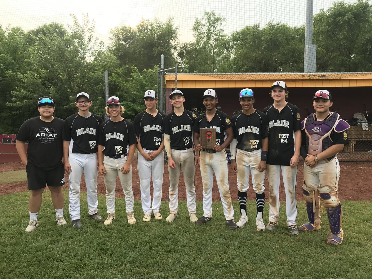 AllenChaffee's tweet photo. Congrats to the @Blairbaseball1 Junior Legion on their district championship….Good luck at State!  Always enjoyed coaching this great group of @BlairLLBaseball and Grizzlies alumni! (Photo courtesy of Mary Berg) https://t.co/LU3kzHuXTQ
