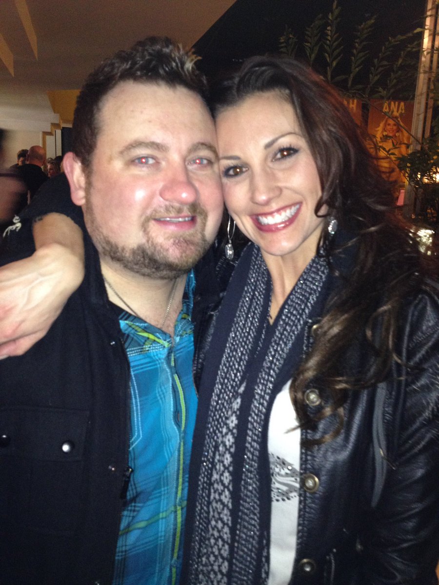 Ran across this old pic of me and one of my favorite people ever - <a href="/_daniellepeck/">danielle peck</a>