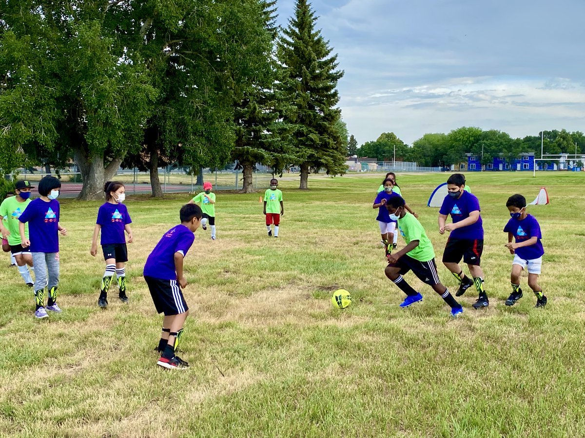 kfreeze17's tweet photo. The Try-Sport League had a great first 2 weeks playing soccer! A huge thank you to the @WestmountCA for their support &amp; the @CanadianTire #JumpstartProgram for the opportunity to fund all athlete costs! Over 40 kids will be able to compete in 3 diff sports this summer! https://t.co/Ro0agchk6I