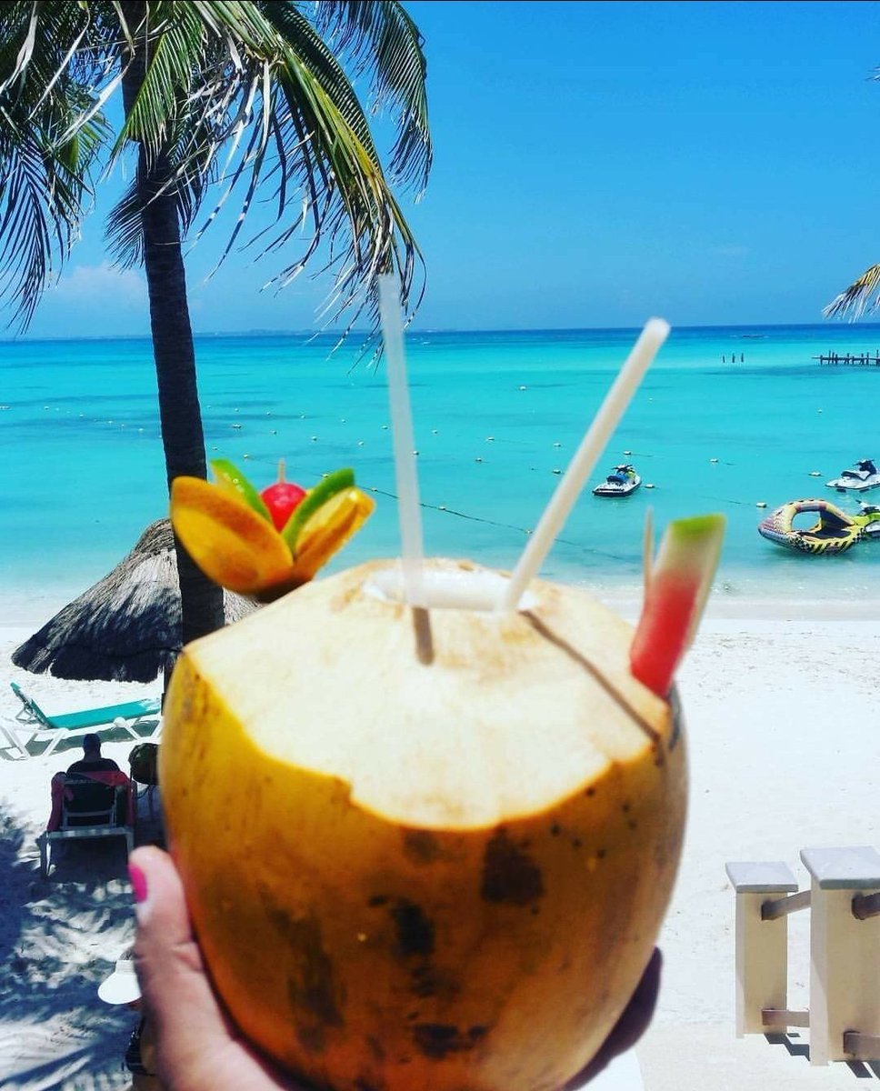 jcae2008's tweet image. Cancún a few years ago with my family! #SimpleGlobal