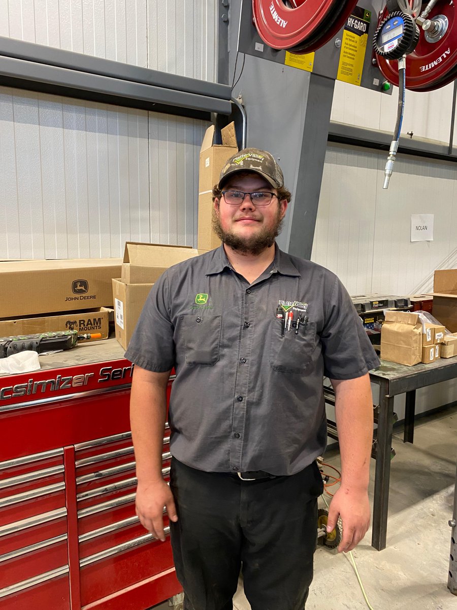 PVEQUIP's tweet photo. Congratulations Jeff Worms & Russell Raymond for making the Dean's List @SCCNeb!
Jeff & Russell are #JDTech students at Milford - currently earning hands-on experience in their summer internships at our Fremont location.
Way to go!
#careersinag #proudemployer
@JohnDeere https://t.co/x82S3EkdSD