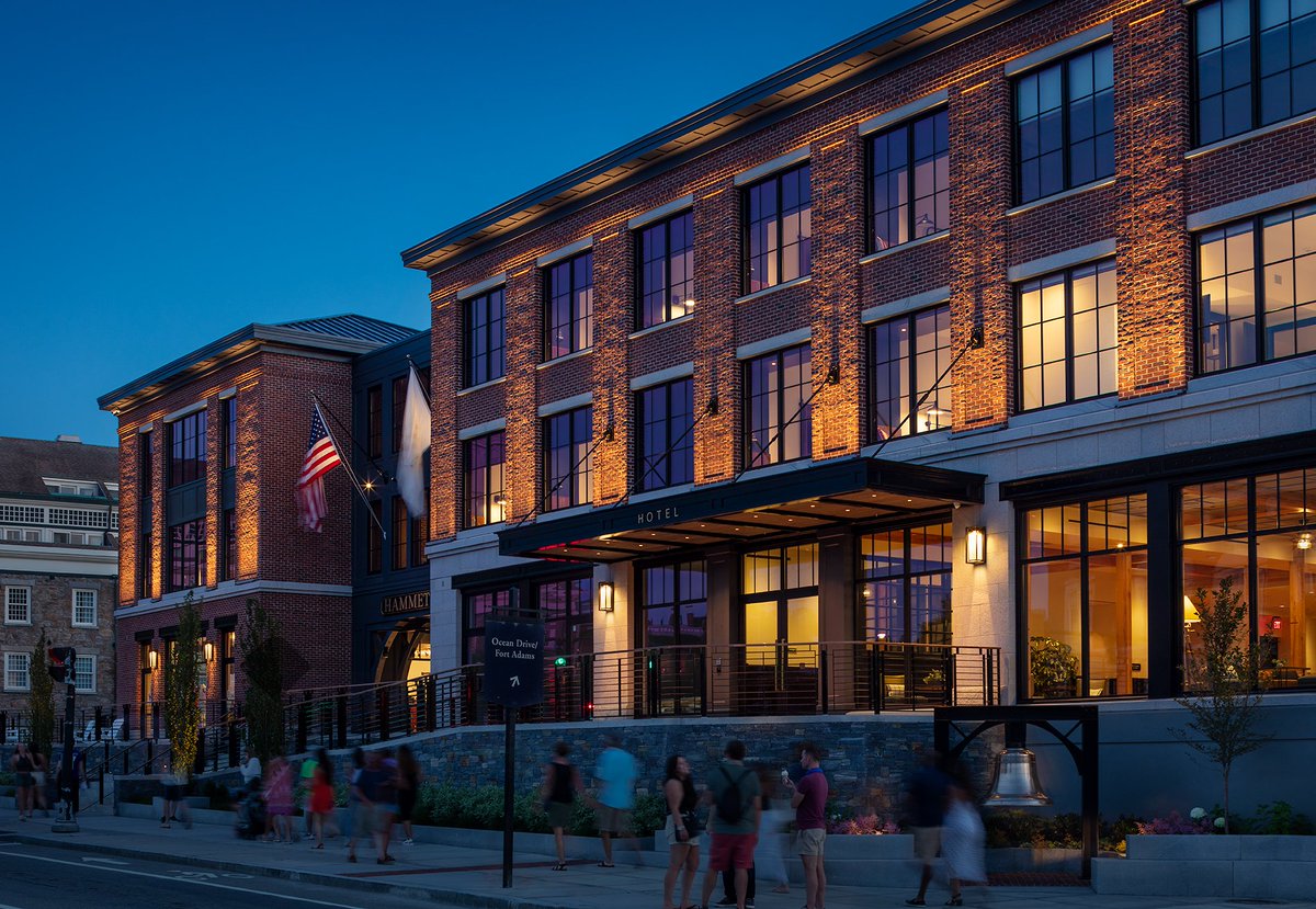 Designed to celebrate Newport’s past, present, and future, Hammetts Hotel is a safe harbor where you’ll always feel welcome, promise 💙 #homeathammetts

#newportri #travel #hotelstay