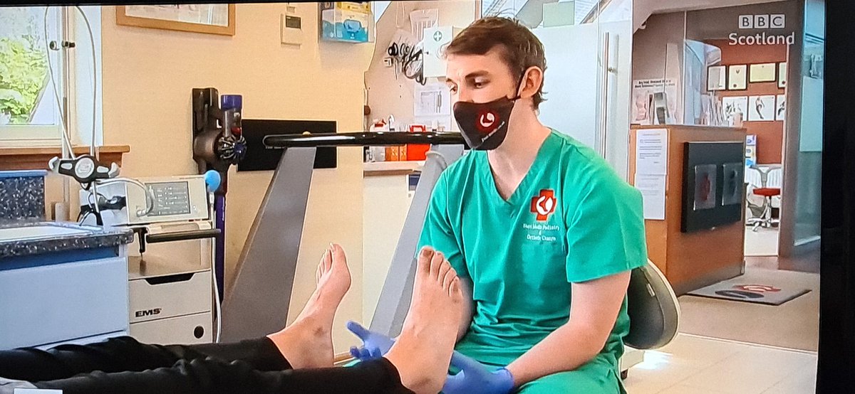 PodMarty's tweet photo. Born with a face for the telly 😅 Really enjoyed being part of @BBCScotNine discussing covid toes. Good to see @dewils1013 there as well 👏 https://t.co/s179iOV9sj