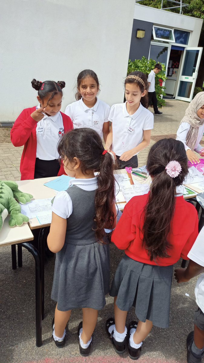 Our Year 5 'Save the Rainforests' campaign was such an exciting way to share everything we have learnt in Geography this term with the rest of the school! 🐸🦋🦧 #savetherainforests <a href="/CTS_Watford/">Cherry Tree Primary School</a> <a href="/headcherrytree/">Cherry Tree Headteacher</a> #CTSGeography