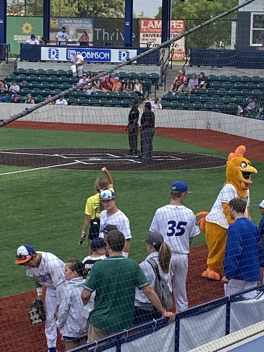 With #piratepride watching ⁦<a href="/bayportbaseball/">Bay Port Baseball</a>⁩ veterans ⁦<a href="/jbergy20/">Jake Berg</a>⁩ and #35 Jett Thielke with the ⁦@booyahbaseball⁩.