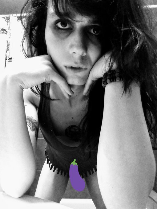 New *shit up on my #OnlyFans!  Only $5/month for all you can eat... *🍆🤤 #tgirlselfie #SubscribeNow https://t<a href="/tag/onlyfans"class="tags">#OnlyFans</a><a href="/tag/subscribenow"class="tags"><span>#subscribenow</span></a><a href="/tag/tgirlselfie"class="tags"><span>#tgirlselfie</span></a>