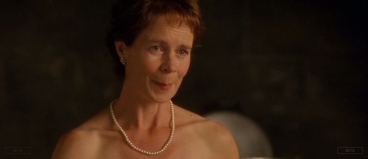 Celia Imrie was born on this day 69 years ago. Happy Birthday! What\s the movie? 5 min to answer! 