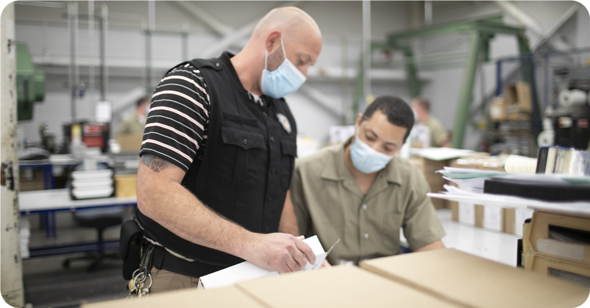 OfficialFBOP's tweet photo. Bureau to host Veterans Hiring Event at USP Thomson on July 23 &amp; 24, 2021.  https://t.co/CcYiwjU9nd https://t.co/0aw4fSuNIh