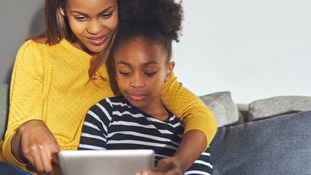 learningcode's tweet image. Interested in #TeachingCode to your kids? We can help! Check out our lesson plans: canadalearningcode.ca/lesson-plans/. Each lesson includes info on prep work, step-by-step instructions and what kids will learn by the end of activity! #LearnOnline