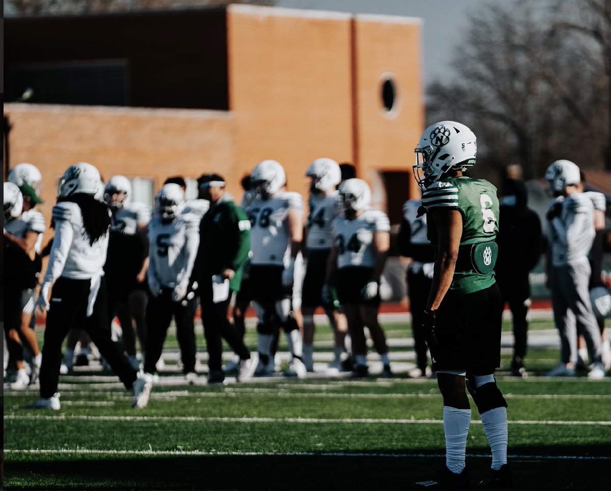 WorldSeriesCo's tweet image. Based on the recent Supreme Court decision to Allow student athletes to be payed off of their Image and Likeness, we have decided to sign Dominique Shelton , Senior cornerback at NMSU to a merchandise deal. He is our first signature athlete.