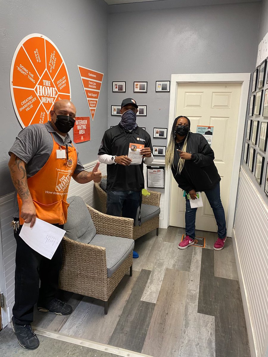 o_gutierrez72's tweet photo. Best type of recognition is peer recognition, nice job Nick and team for continuing to make an impact on those overheads! #PacNorthProud #METdrivesSales #Oneteam https://t.co/OFVSbqcIWh