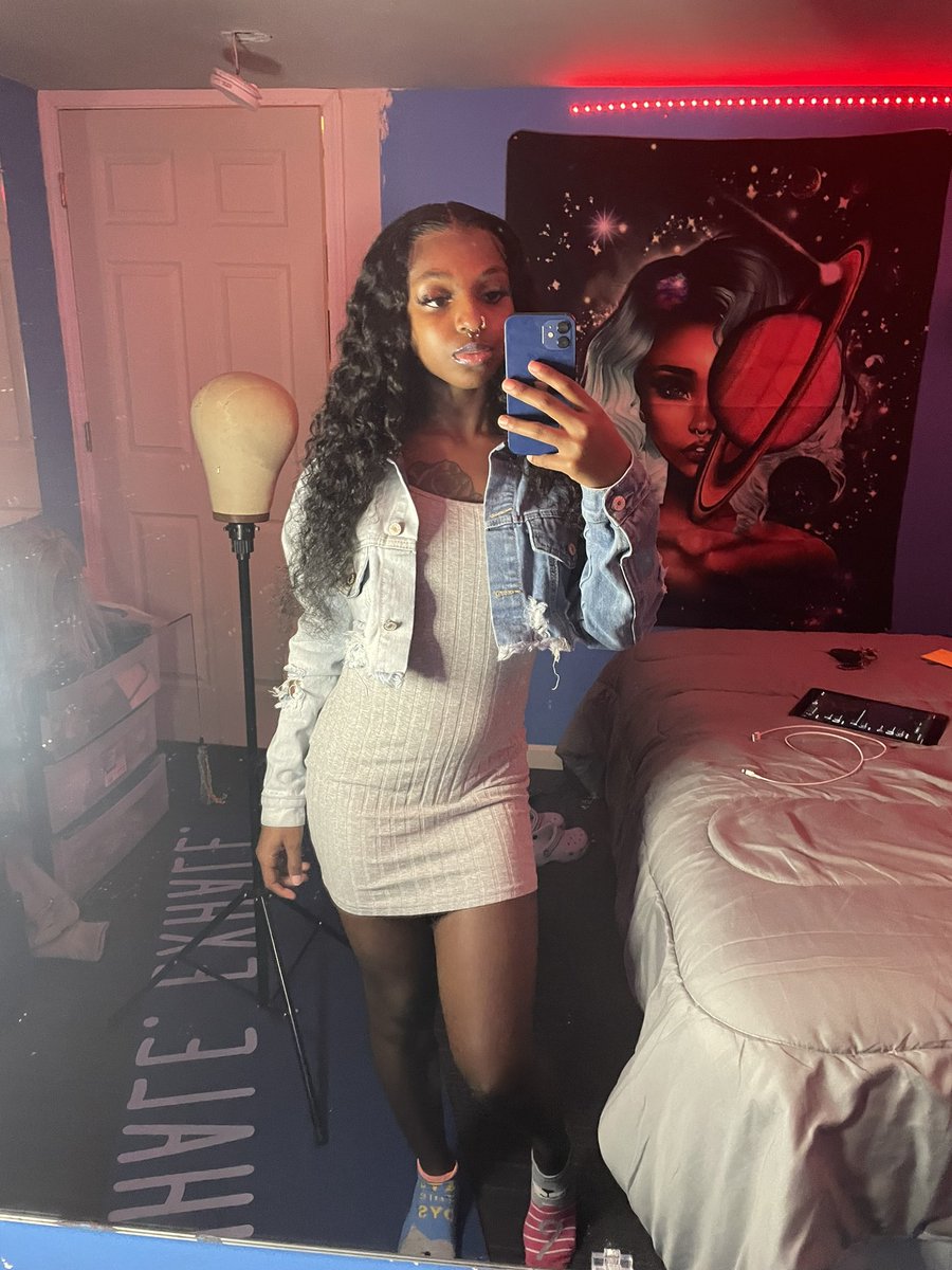 myraacleew's tweet image. 