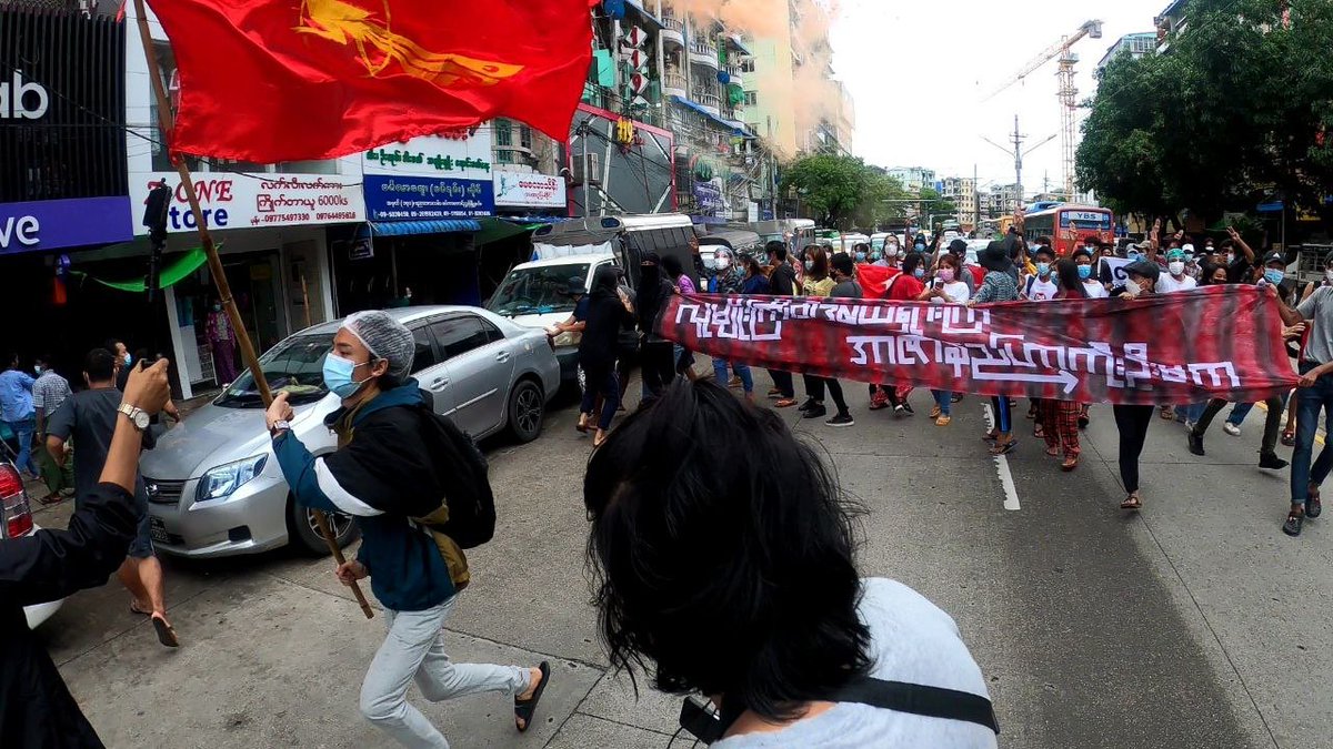 abfsu_org's tweet photo. GSC ဦးဆောင်တဲ့သပိတ်စစ်ကြောင်း အာဇာနည်နေ့အကြို ရန်ကုန်မှာဆန္ဒပြ

ဇူလိုင် ၁၆

https://t.co/fmV4cAzpsG

#GSC #19thJuly #ဗကသများအဖွဲ့ချုပ် #whatshappeninginmyanmar https://t.co/RgNysMD7Cf