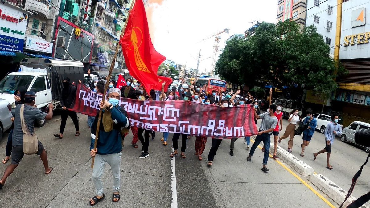 abfsu_org's tweet photo. GSC ဦးဆောင်တဲ့သပိတ်စစ်ကြောင်း အာဇာနည်နေ့အကြို ရန်ကုန်မှာဆန္ဒပြ

ဇူလိုင် ၁၆

https://t.co/fmV4cAzpsG

#GSC #19thJuly #ဗကသများအဖွဲ့ချုပ် #whatshappeninginmyanmar https://t.co/RgNysMD7Cf