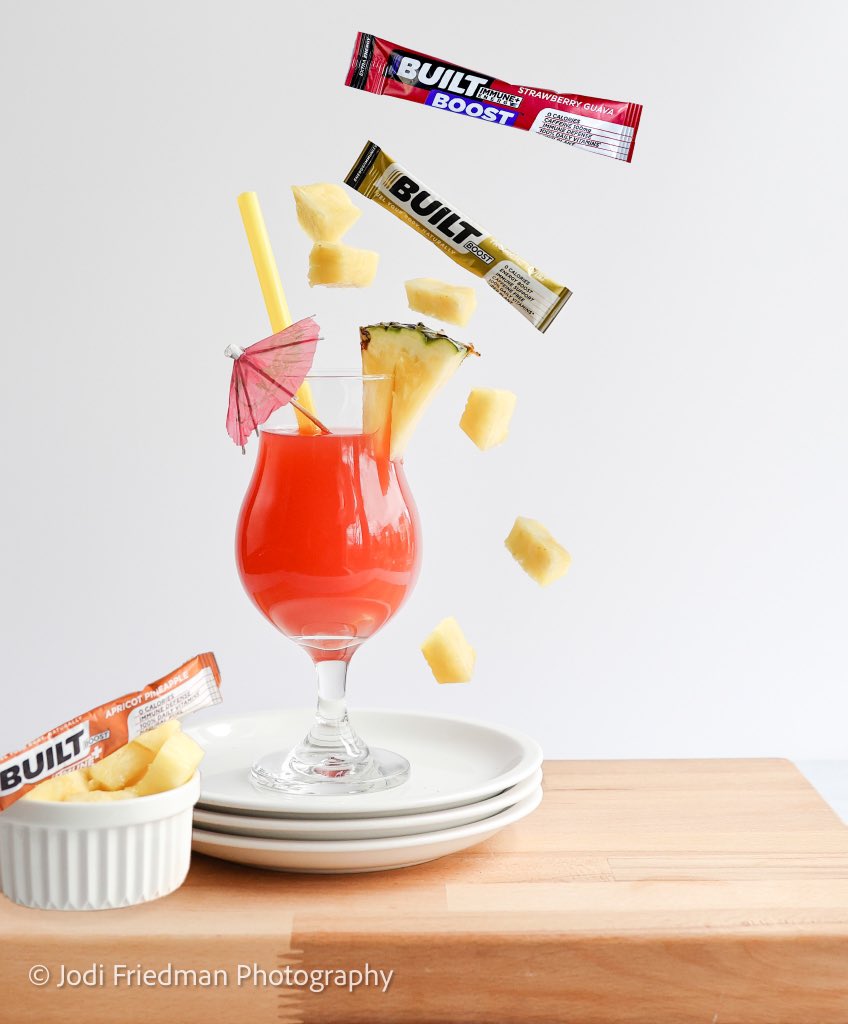BuiltPromos's tweet photo. When it’s hot out and you need to cool off, this tropical Built Immune Boost Energy Drink Cocktail has you covered. 🍹It’s sweet, fruity &amp; refreshing. 

Perfect for a party, poolside, the beach or at the gym. ⁣
⁣
#imbuilt #builtbar @bar_built #builtimmunephotocontest https://t.co/LZ5lpg8JSj