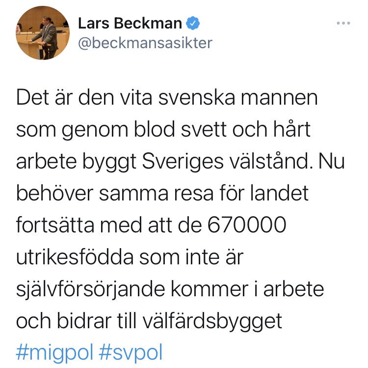 Blod? Visste inte att den vite svenske mannen blöder. Kvinnornas blod och svett missades tydligen. Igen. 