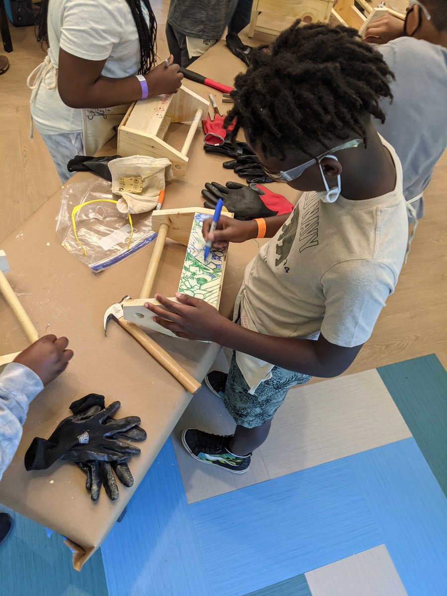 SheBuilThisCity's tweet image. Thank you @sametcorp for sponsoring our event today in partnership with @MeckParkRec ! We had a blast!

#sparkthefuture #sametcorp #SBTC #shebuiltthiscity #womenintrades #womeninconstruction #diversityandinclusion #equity #community