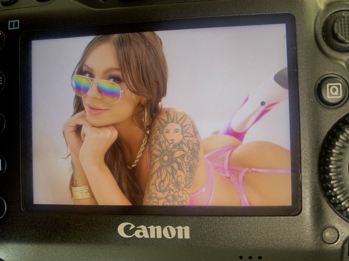 1 pic. Me and @myne_pat were on our Miami Vice shit today ? Something about the shades scream “please