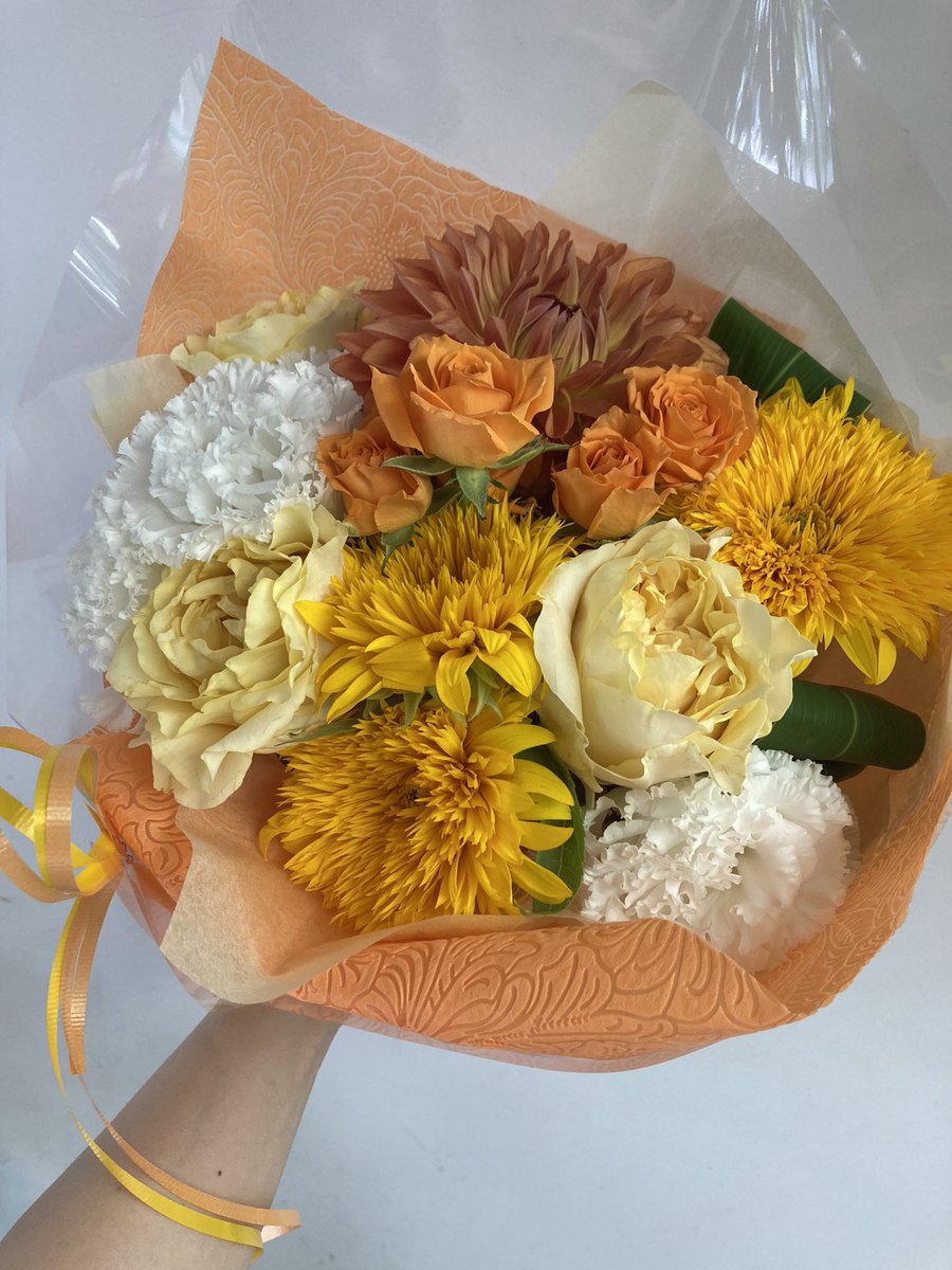 ট ইট র Atelierk 写真の花は 送別の花束 です ダリア バラ オール4ロマン スプレーバラ シンディ ヒマワリ 東北八重 トルコキキョウ 是非他のお花などもご覧下さい Atelierk エリア 大阪 淀屋橋 淀屋橋花屋 ট ইট র Atelierk 写真の花は 送別の花束 です ダリア バラ オール4ロマン スプレーバラ シンディ ヒマワリ 東北八重 トルコキキョウ 是非他のお花などもご覧下さい Atelierk エリア 大阪 淀屋橋 淀屋橋花屋