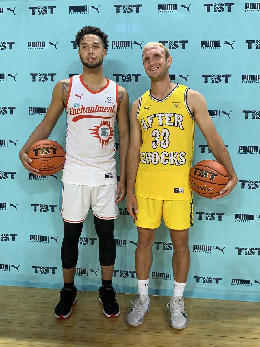 Anthony Mathis and Conner Frankamp are your TWO WINNERS of the Wichita Region 33-Point Contest! 🔥🏆

These dudes are ELITE shooters.