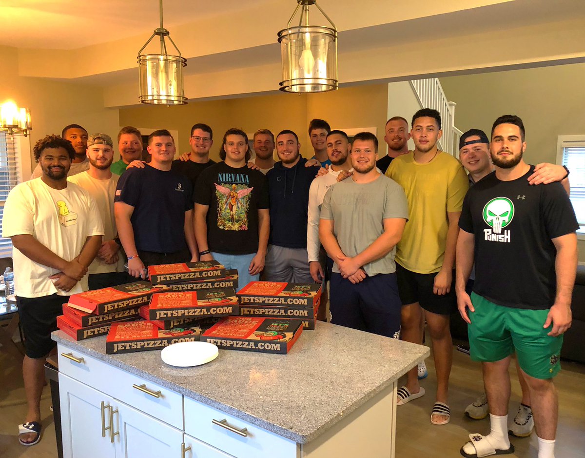 Thursday Pizza Nights just got a little better. @jetspizza is now the official pizza of the Offensive Line! Life is short, eat better pizza.