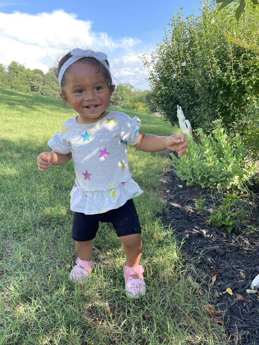 Jennifo7's tweet image. Whole world 🌎 ❤️