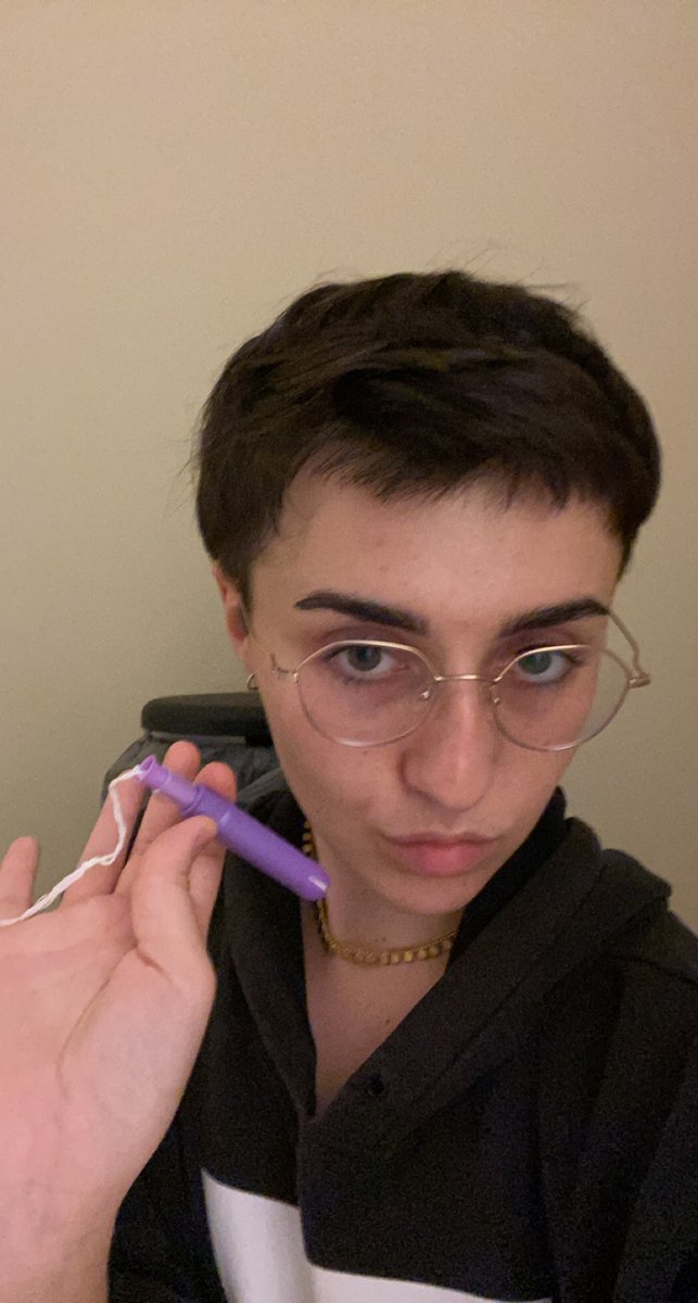 tinfishenjoyer's tweet photo. boys who bleed #brave #cisguysdon’thaveanyblood #me? #ifyoucutme? #ibleed #andimbeingvulnerablern #i’mtransgenderandbloodcoursesthroughmyveins #NonBinaryPeoplesDay https://t.co/HQ9fAhvQaD