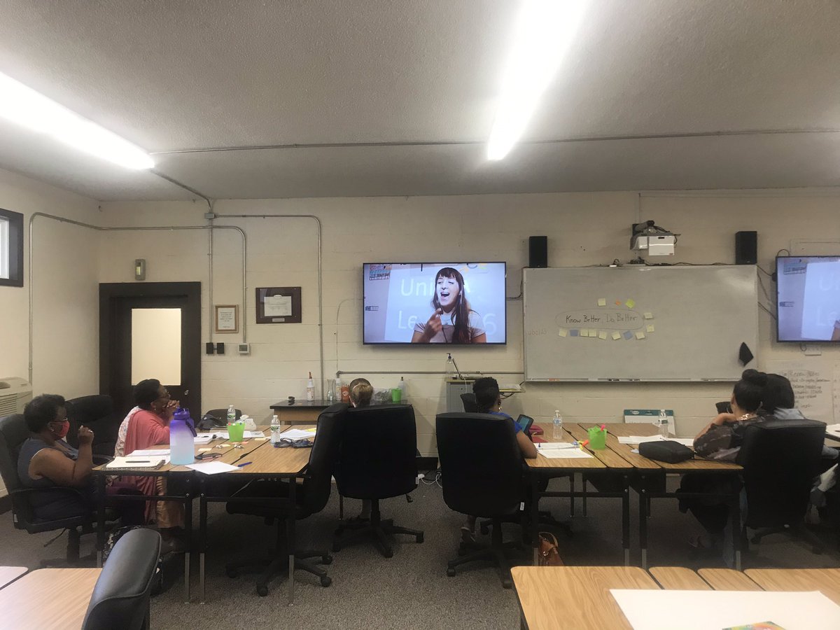 hassell_joey's tweet photo. Day 4 Week 1 was spent observing the critical competencies in action in a classroom. EAs from @aecc_cubs & @PouncersHes identified & discussed:
#printconcepts #phonologicalawareness #phonicsandwordrecognition #wordandsentencecomposition #fluency
@TN_Literacy @TNedu https://t.co/j1CR5iuyLx