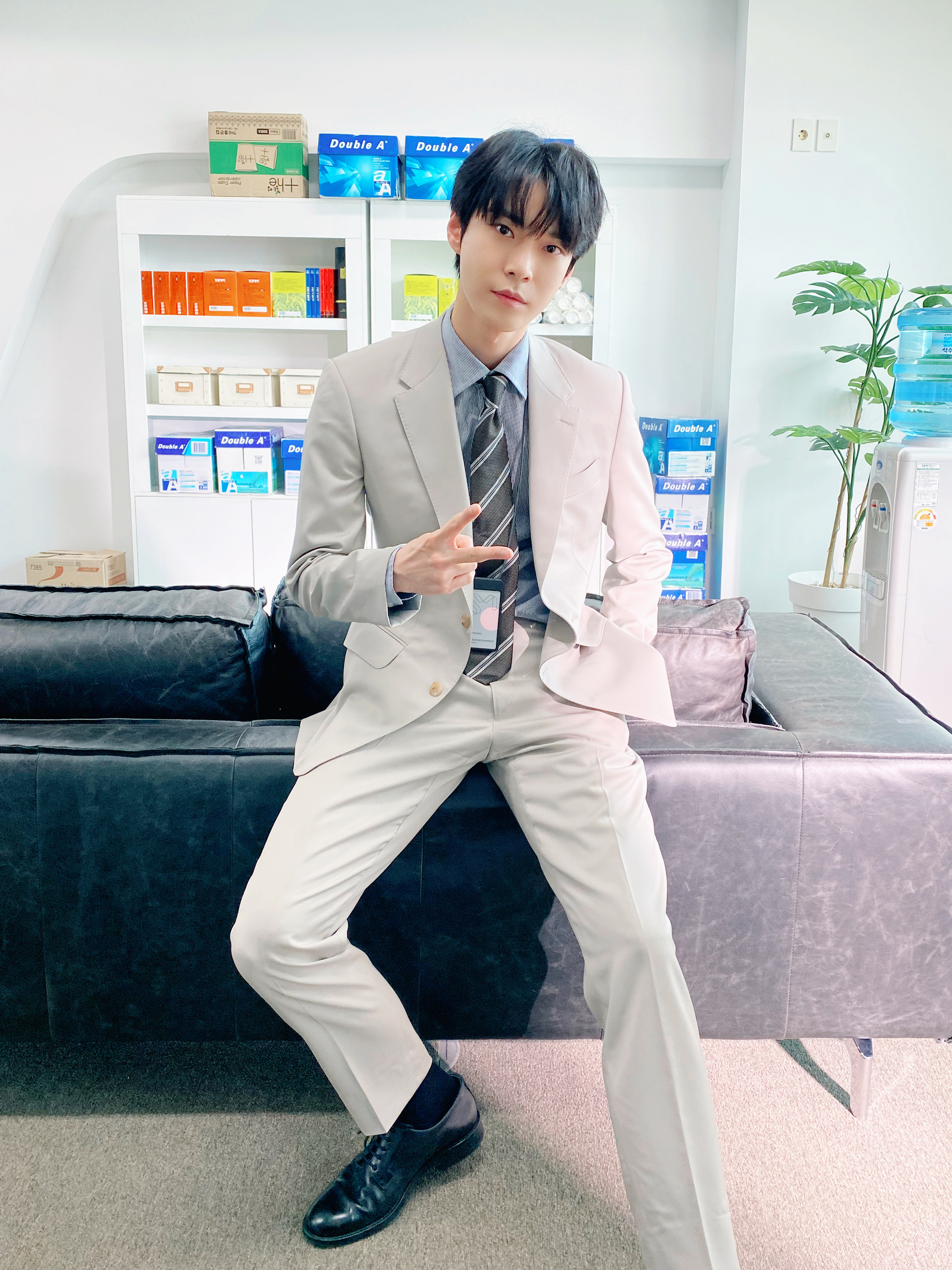 E6Y_EVFUYAQw3dm?format=jpg&name=orig