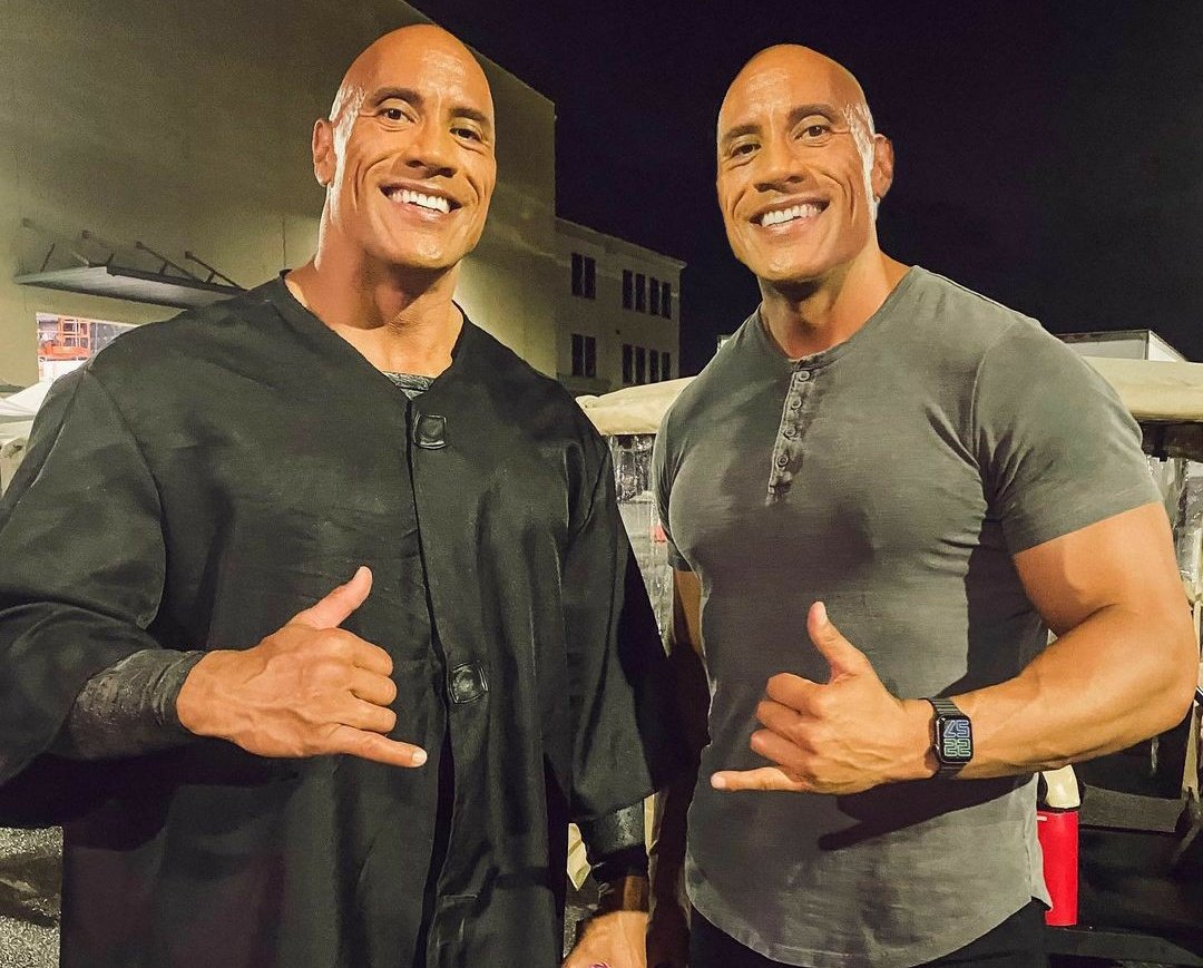 the rock tem um irmão gêmeo