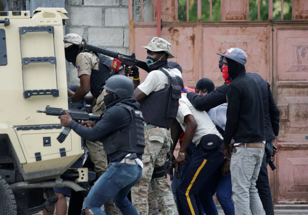 Haiti seeks more suspects in president's assassination probe news.africa.com/haiti-seeks-mo… <a href="/AAABevy/">AAA Bevy</a>