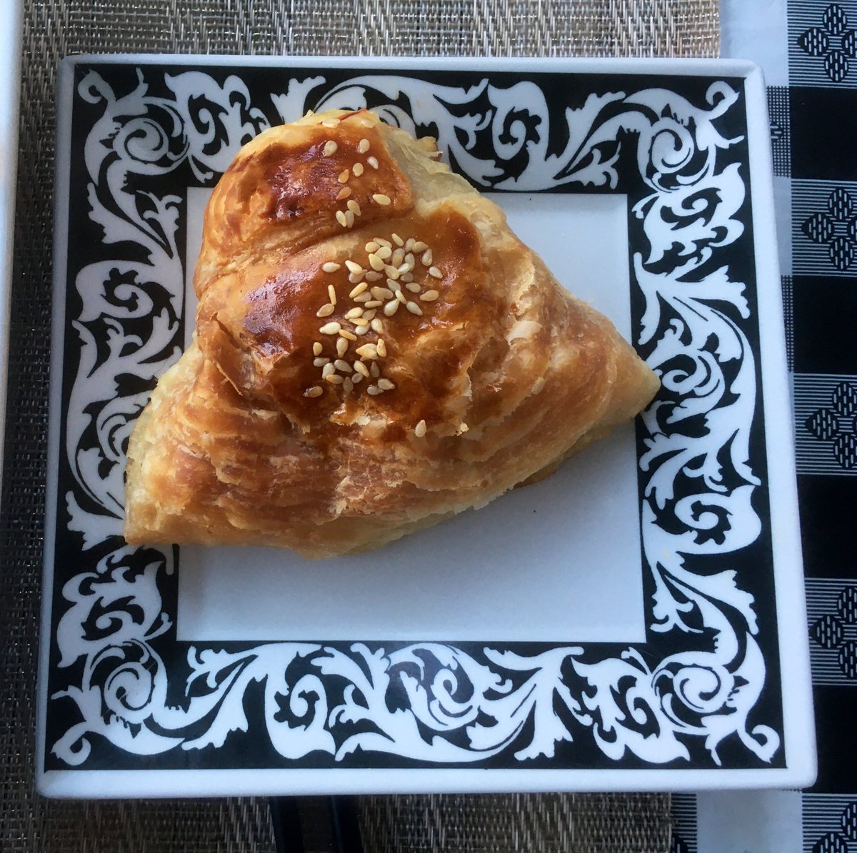 CurtisSChin's tweet photo. #USA 🇺🇸
Doing our part to #SupportSmallBusinesses w/ a stop at @UyghurDolan restaurant. #tablewithaview
Read: Café Blog: A #Uyghur Restaurant in D.C. weathers the pandemic. In the hood? Eat in or order out! 3518 Connecticut Ave NW, #MyDCcool
https://t.co/QrKJXLmoff #Uyghurs https://t.co/OxZGTM1VE8