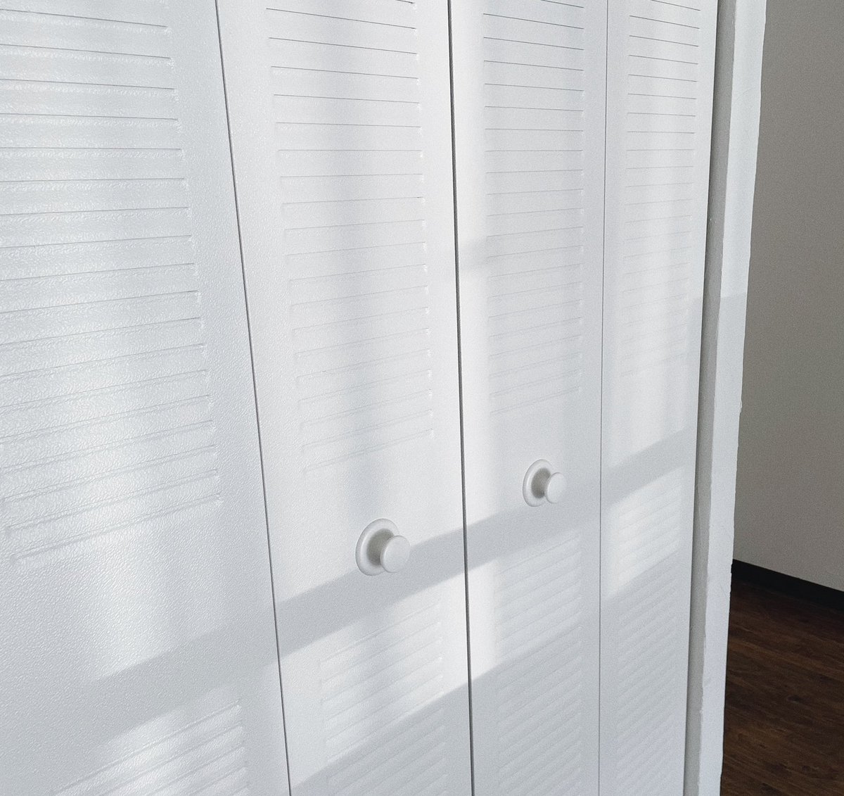 店内これから色々載せていきます☺️
床はグレーになります🌫

#札幌ネイル　#ネイリスト募集