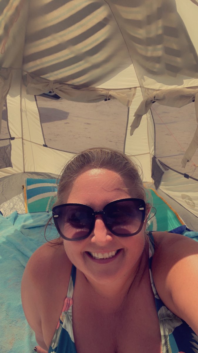 amanda_fraser9's tweet photo. Trip #3 Beach fun; Camping and s’more selfie. @NISDMichael #STARSUMMER #beachvacay #fraserfun https://t.co/gcpz6KxOD7