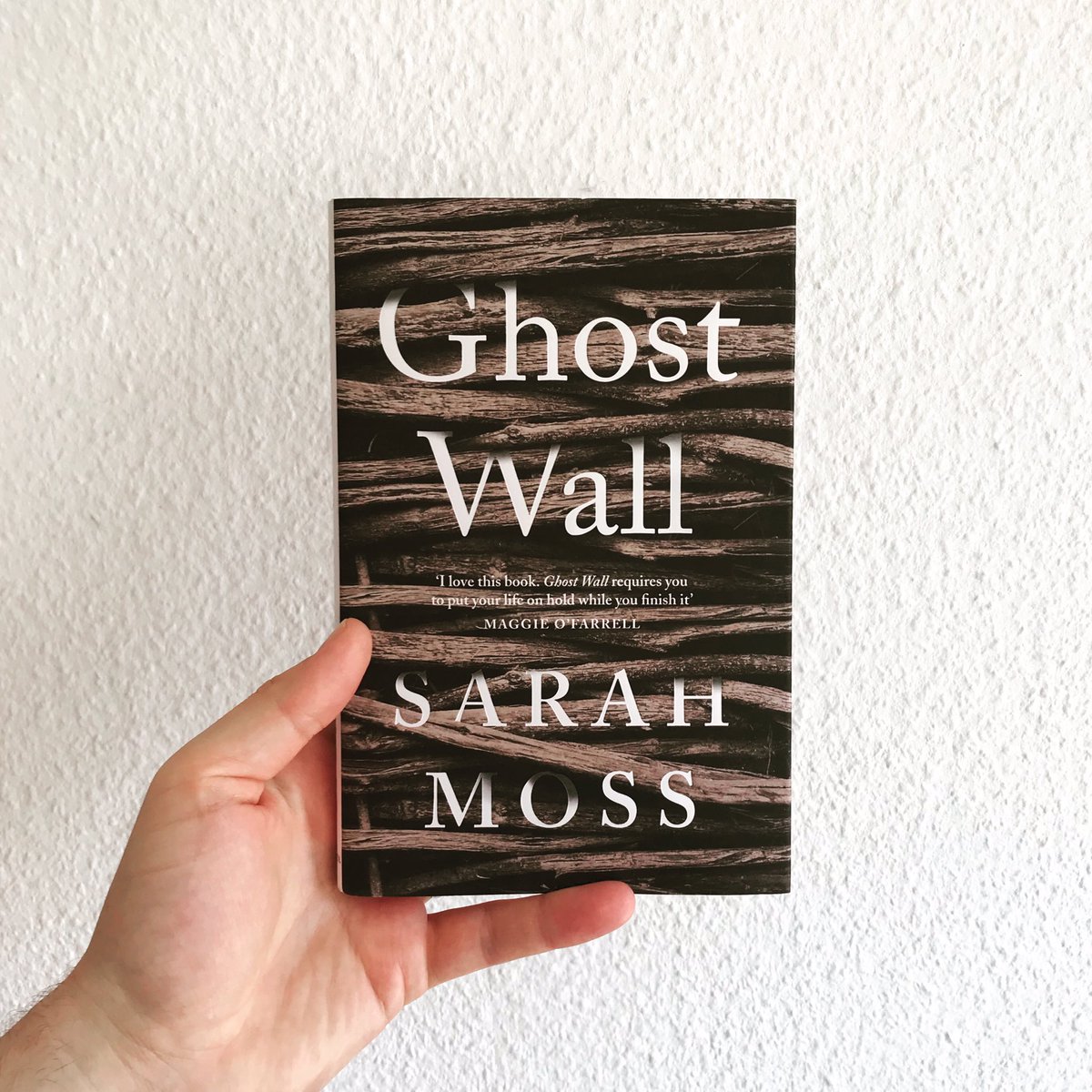 BenFergusson's tweet photo. โThey put a fresh flint blade to my hairline. There on her face for the shame of it maybe, I remember my Dad saying.โ My first Sarah Moss. Domestic violence, lust, terror and leathery bog bodies. What an ending, eh? #sarahmoss #ghostwall https://t.co/RHqtW3PRZt