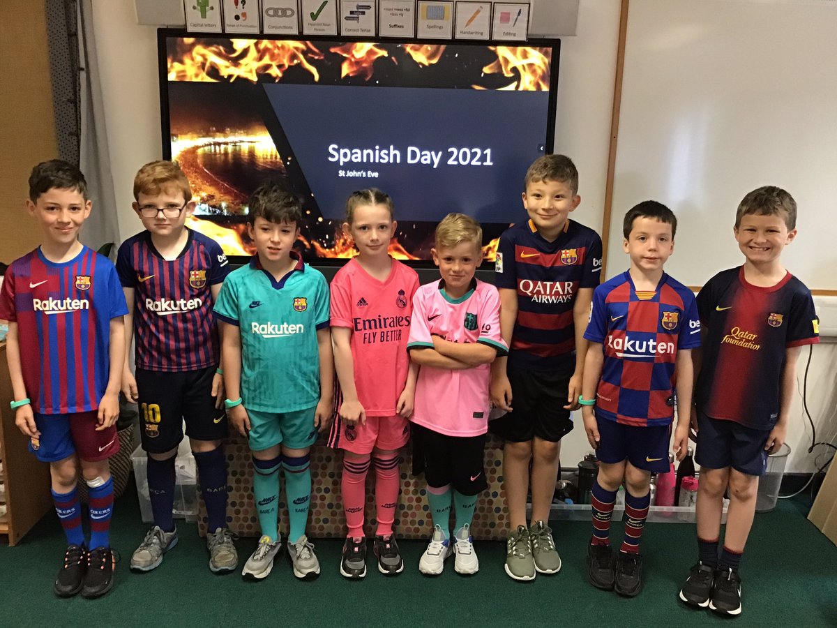 rudstony3's tweet photo. Spanish day take 2. Spanish ladies, Spanish footballers, red and yellow children and our one and only Spanish flag. 🇪🇸 #rudstonspanish https://t.co/PiAXpiiwdV