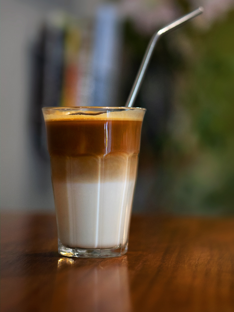 Es verdad que no hace mucho calor para ser pleno julio en Madrid, pero una vez que empezamos con el mood de ☀️ verano, ya no hay quien nos pare.

¿Os pasa lo mismo?
justbefoodie.com/mejores-cafete…

#JustbeFoodie #ZeroPointCoffee #Madrid