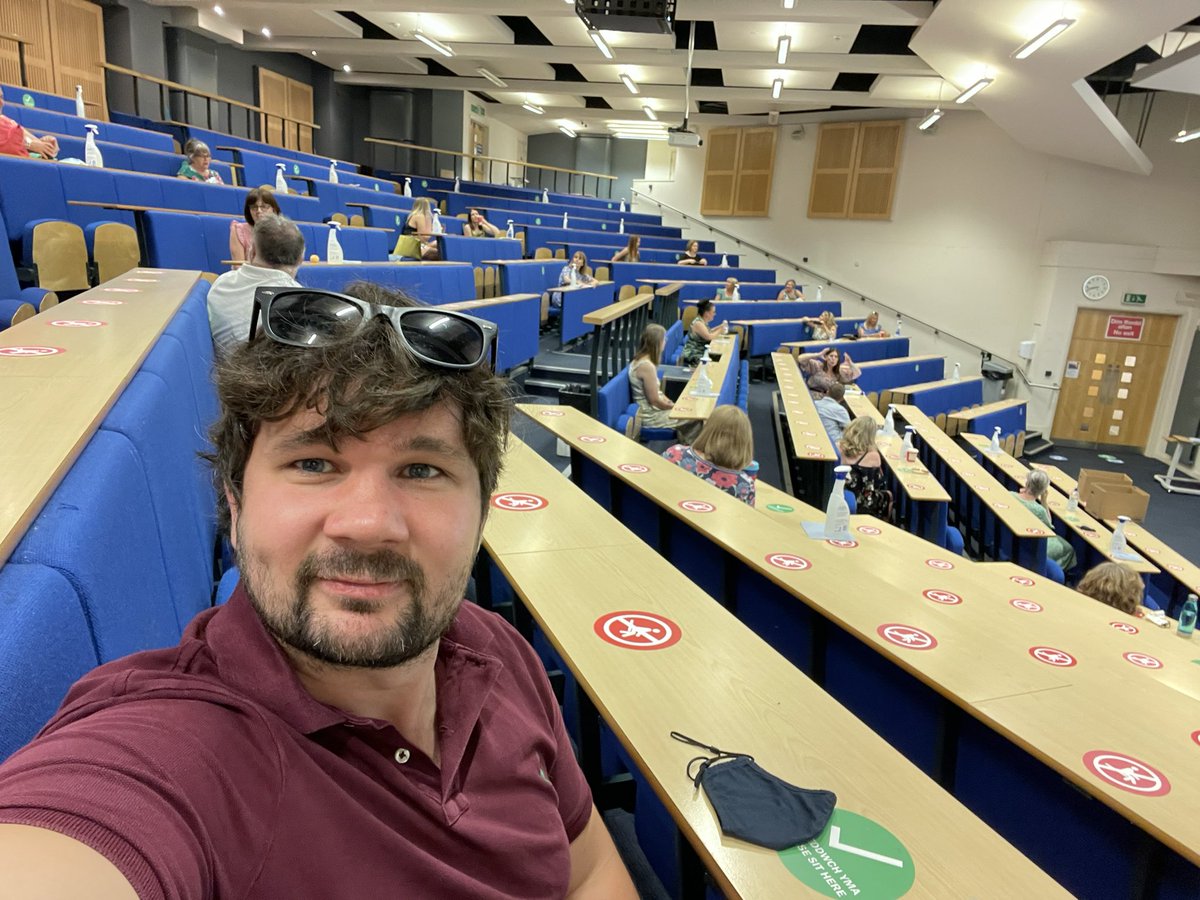 Mr Thomas tweet media