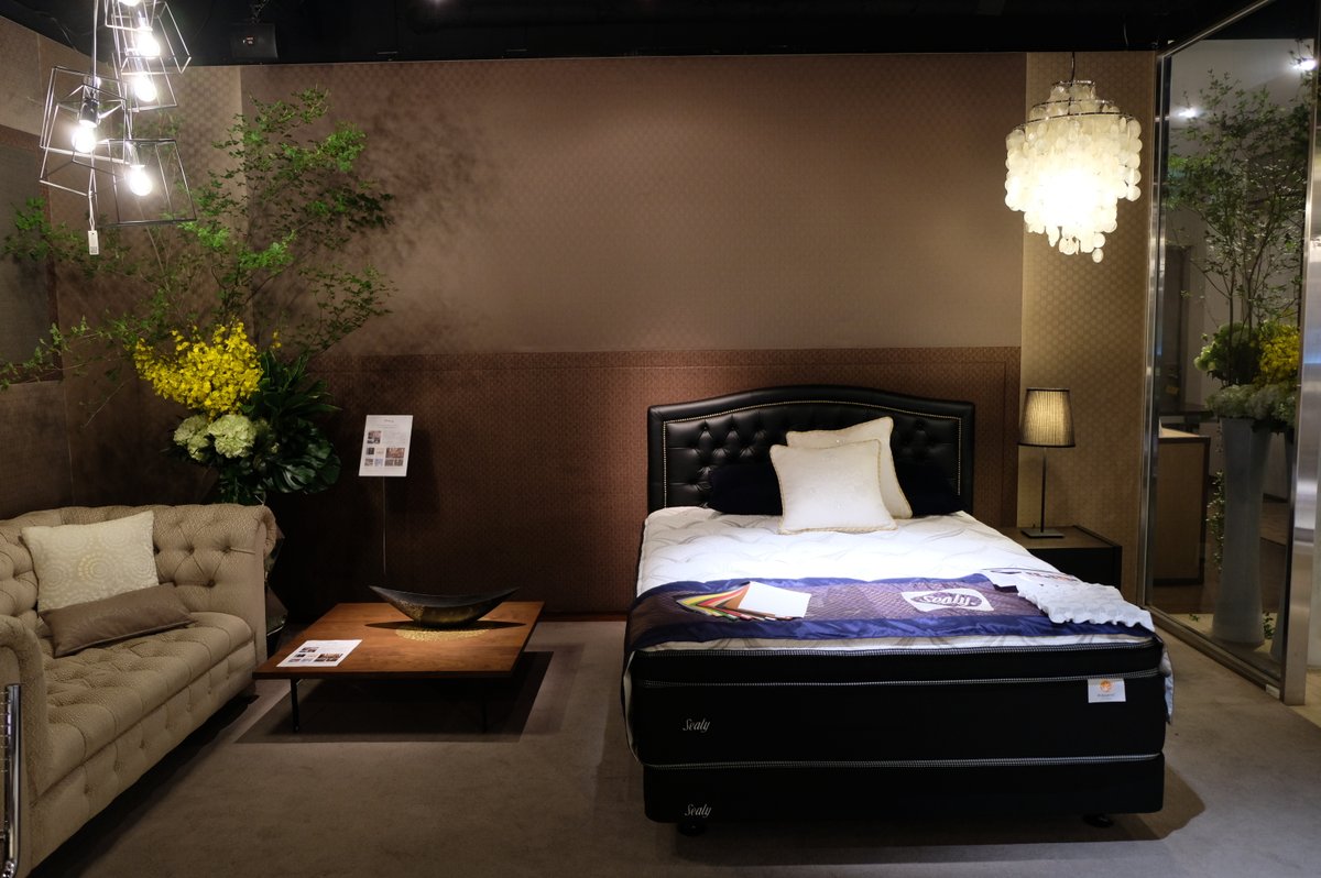 sleep_select's tweet image. Sealy New Collection 2021 Summer
 - Your Premium Time with Sealy -

ソーシャルディスタンスを確保して、お取引先のお客様に新商品をお披露目いたしました。

皆様へ、新作のお披露目はもう間もなくです！
乞うご期待ください。