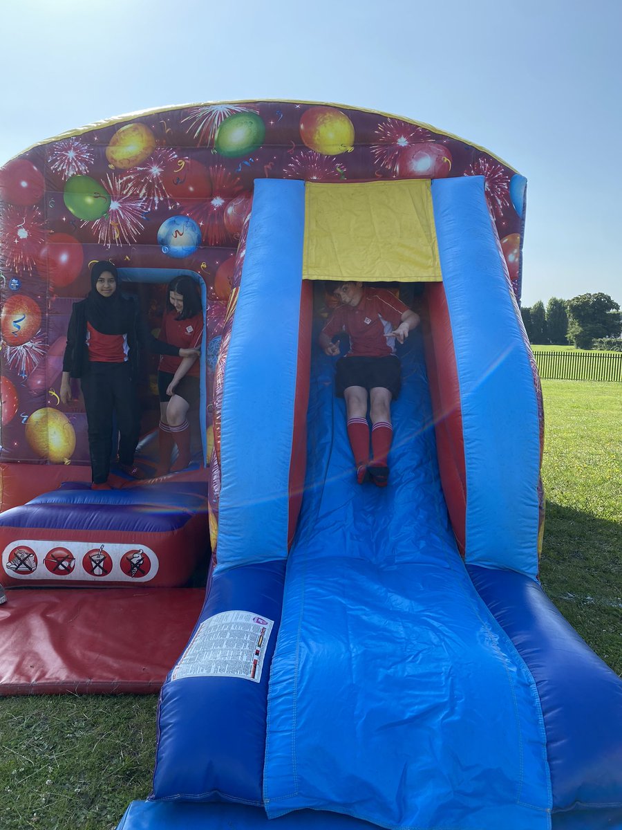 GAclassof_2025's tweet photo. Congratulations to our year 7 silver reward students who were awarded an inflatables experience today for all their hard work this academic year 🎉☀️🕶#workhardbekind @GloucsAcademy https://t.co/wD6rnooXaj