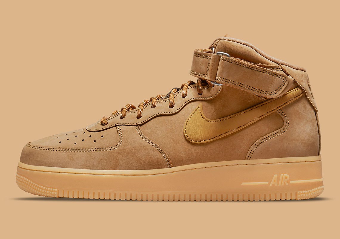 Sneakers_G's tweet photo. The Nike Air Force 1 Mid “Flax” Returns With Subtle Changes https://t.co/SK26H6xHCi