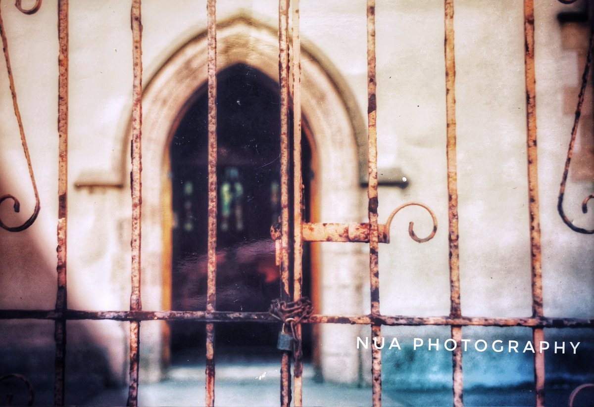 NuaPhoto's tweet photo. The occupation of Rush Church, when the people of Rush locked themselves into the Church to protect their heritage and history. #rushcodublin #localhistory #fingal https://t.co/iTGjMPcbqi